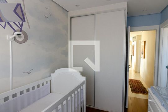 Apartamento com 2 quartos e varanda em Campo Belo para comprar. — Quarto Suíte 2