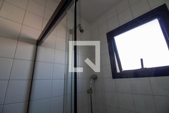 Venda de apartamento com 2 quartos e academia no condomínio. — Banheiro 2