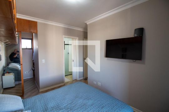 Venda de apartamento com 2 quartos e academia no condomínio. — Quarto 2 - Suíte
