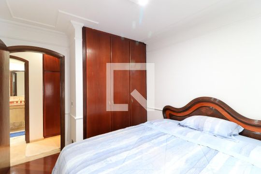 Apartamento mobiliado com 3 quartos para compra. Excelente oportunidade de venda! — Quarto 1