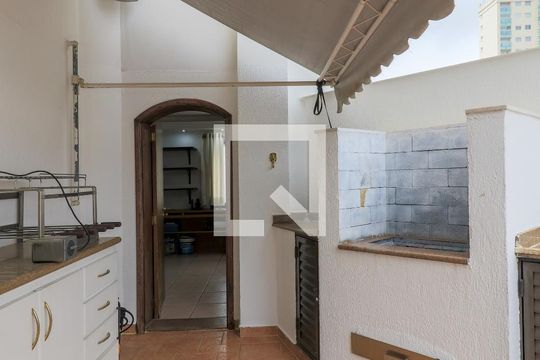 Apartamento mobiliado com 3 quartos para compra. Excelente oportunidade de venda! — Churrasqueira