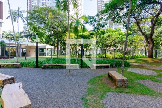 Apartamento à venda, com 105 m², 2 quartos e 2 vagas — Área comum