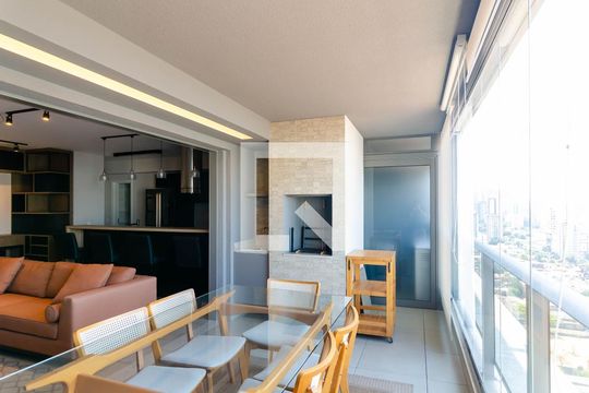 Apartamento à venda, com 105 m², 2 quartos e 2 vagas — Varanda Gourmet