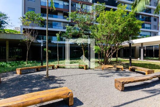 Apartamento à venda, com 105 m², 2 quartos e 2 vagas — Área comum