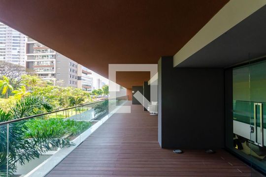 Apartamento à venda, com 105 m², 2 quartos e 2 vagas — Área comum