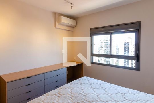Apartamento à venda, com 105 m², 2 quartos e 2 vagas — Quarto Suíte