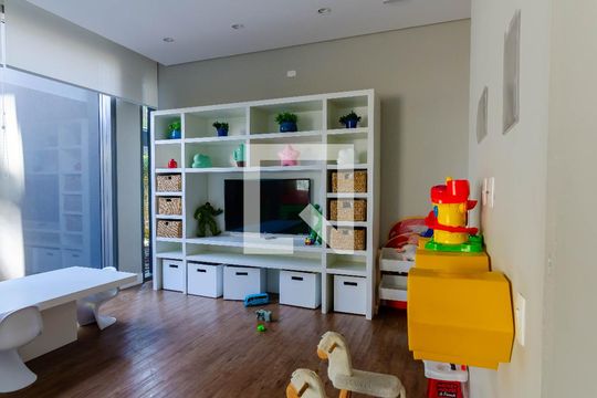 Apartamento à venda, com 105 m², 2 quartos e 2 vagas — Área comum