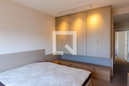 Apartamento à venda, com 105 m², 2 quartos e 2 vagas — Quarto Suíte