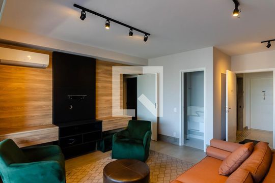 Apartamento à venda, com 105 m², 2 quartos e 2 vagas — Sala
