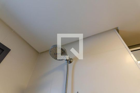 Apartamento à venda, com 105 m², 2 quartos e 2 vagas — Banheiro da Suíte