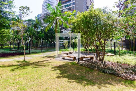 Apartamento à venda, com 105 m², 2 quartos e 2 vagas — Área comum