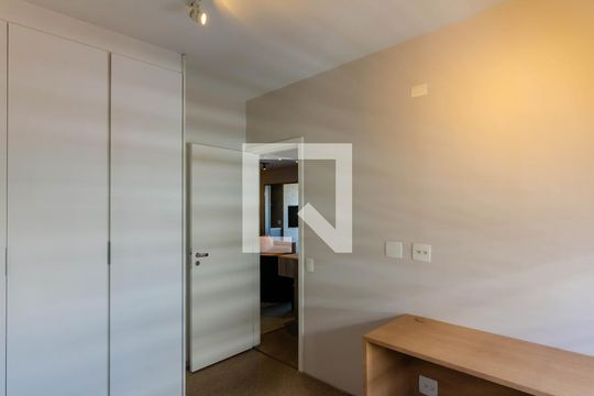 Apartamento à venda, com 105 m², 2 quartos e 2 vagas — Quarto 2