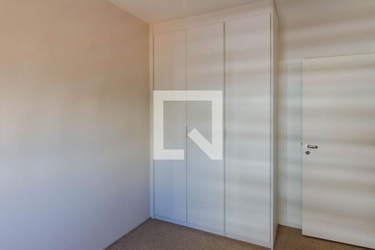 Apartamento à venda, com 105 m², 2 quartos e 2 vagas — Quarto 2