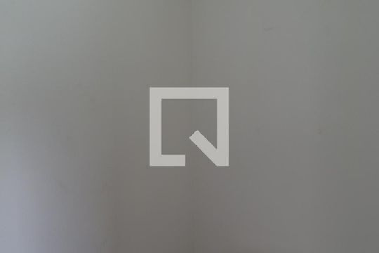 Apartamento com 4 quartos, churrasqueira no condomínio e quintal. Ideal para comprar. — Lavabo da Cobertura
