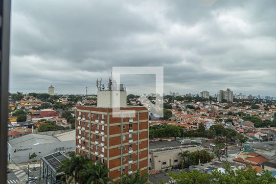 Apartamento com 4 quartos, churrasqueira no condomínio e quintal. Ideal para comprar. — Vista do Quarto 3