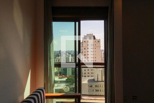 Comprar apartamento mobiliado no Jardim Paulista com 3 quartos, academia e piscina. — Quarto 1