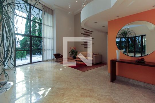 Comprar apartamento mobiliado no Jardim Paulista com 3 quartos, academia e piscina. — Hall de entrada