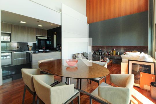 Comprar apartamento mobiliado no Jardim Paulista com 3 quartos, academia e piscina. — Sala 1