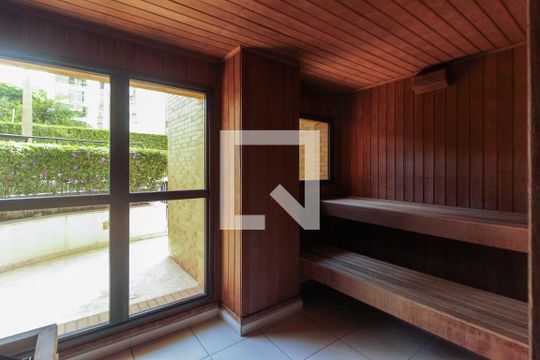Comprar apartamento mobiliado no Jardim Paulista com 3 quartos, academia e piscina. — Área comum - Sauna