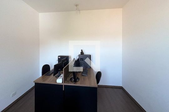 Casa em Indianópolis com 5 quartos, 2 suítes. Oportunidades para comprar. — Quarto 3
