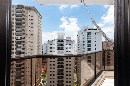 Comprar apartamento em Perdizes: 4 suítes, varanda, mobiliado, churrasqueira e academia no condomínio. — Suite 3