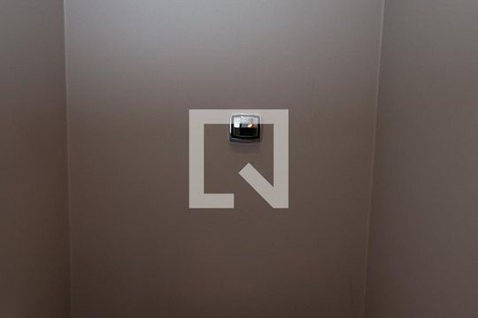 Comprar apartamento em Perdizes: 4 suítes, varanda, mobiliado, churrasqueira e academia no condomínio. — Lavabo