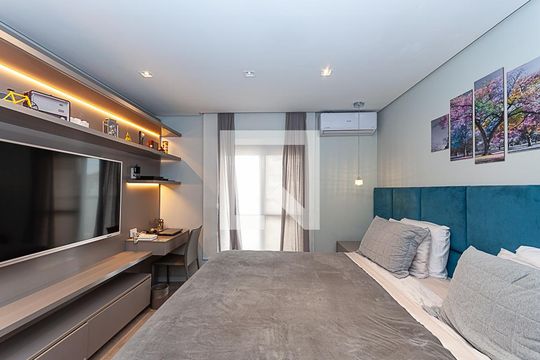 Comprar apartamento em Perdizes: 4 suítes, varanda, mobiliado, churrasqueira e academia no condomínio. — Suíte Master