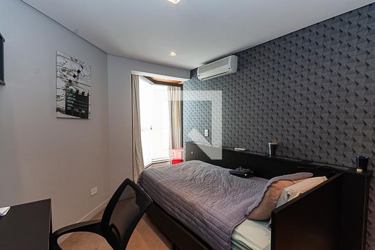 Comprar apartamento em Perdizes: 4 suítes, varanda, mobiliado, churrasqueira e academia no condomínio. — Suíte 1