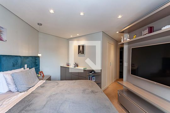 Comprar apartamento em Perdizes: 4 suítes, varanda, mobiliado, churrasqueira e academia no condomínio. — Suíte Master