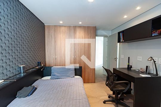 Comprar apartamento em Perdizes: 4 suítes, varanda, mobiliado, churrasqueira e academia no condomínio. — Suíte 1