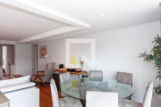 Comprar apartamento em Perdizes: 4 suítes, varanda, mobiliado, churrasqueira e academia no condomínio. — Home Thater