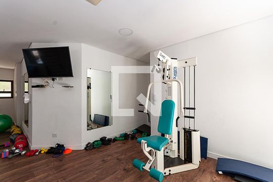 Comprar apartamento em Perdizes: 4 suítes, varanda, mobiliado, churrasqueira e academia no condomínio. — Área Comum - Academia