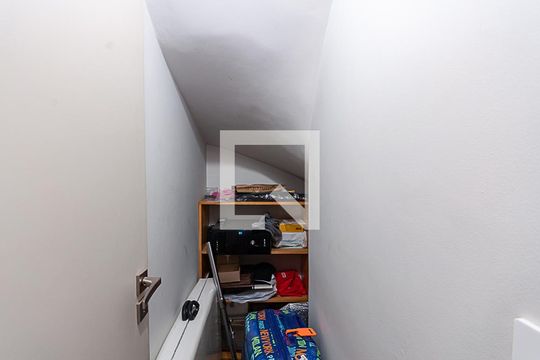 Comprar apartamento em Perdizes: 4 suítes, varanda, mobiliado, churrasqueira e academia no condomínio. — Deposito