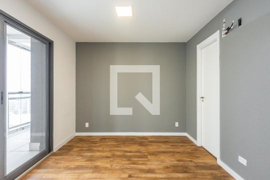 Apartamento para comprar com 2 suítes e varanda. Aproveite essa oportunidade de compra! — Sala