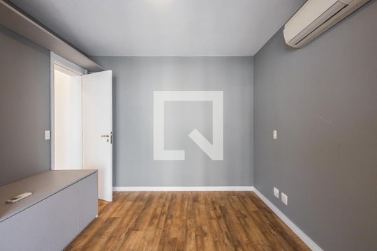 Apartamento para comprar com 2 suítes e varanda. Aproveite essa oportunidade de compra! — Suíte 1