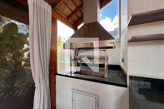 Venda de apartamento no Brooklin com 2 quartos e piscina no condomínio. — Churrasqueira