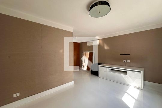 Venda de apartamento no Brooklin com 2 quartos e piscina no condomínio. — Suíte 2