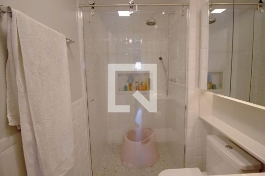 Compra apartamento com 3 quartos e varanda em Cerqueira César. — foto 47