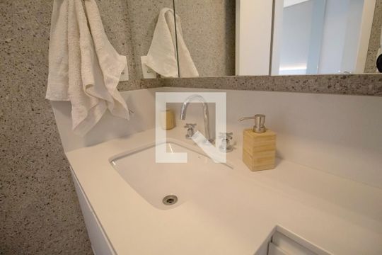 Compra apartamento com 3 quartos e varanda em Cerqueira César. — foto 31
