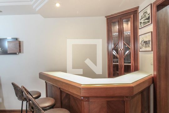 Apartamento à venda, com 130 m², 3 quartos e 2 vagas — Detalhe Sala
