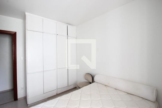 Apartamento à venda, com 130 m², 3 quartos e 2 vagas — Quarto 2