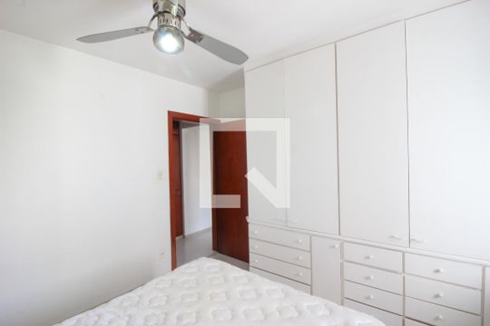 Apartamento à venda, com 130 m², 3 quartos e 2 vagas — Quarto 1