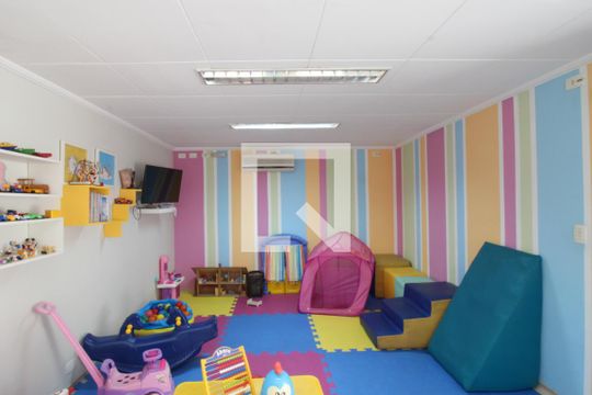 Apartamento à venda, com 130 m², 3 quartos e 2 vagas — Área comum