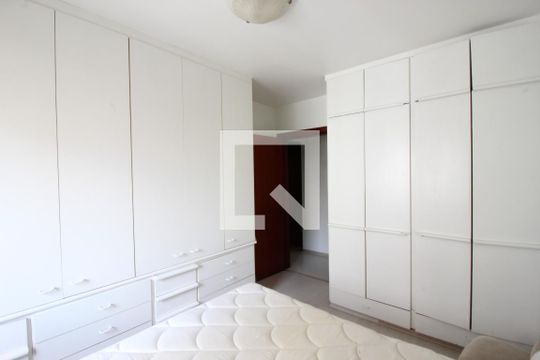 Apartamento à venda, com 130 m², 3 quartos e 2 vagas — Quarto 2