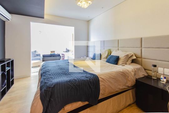 Venda de apartamento na Vila Mariana com 3 quartos e piscina no condomínio. — Suíte 1