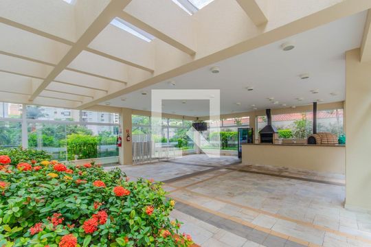 Venda de apartamento na Vila Mariana com 3 quartos e piscina no condomínio. — Área comum - Churrasqueira