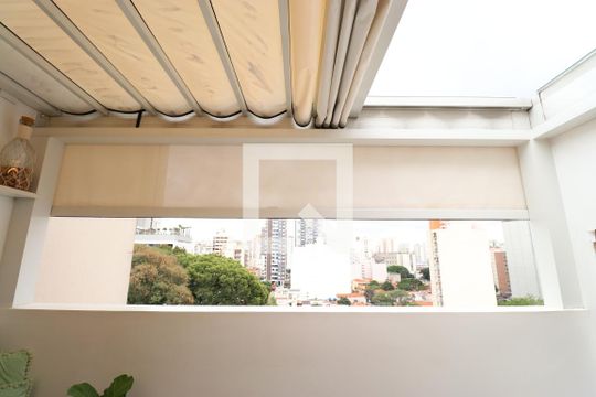 Comprar apartamento mobiliado na Pompeia com 2 quartos, varanda e pets permitidos. — Detalhe