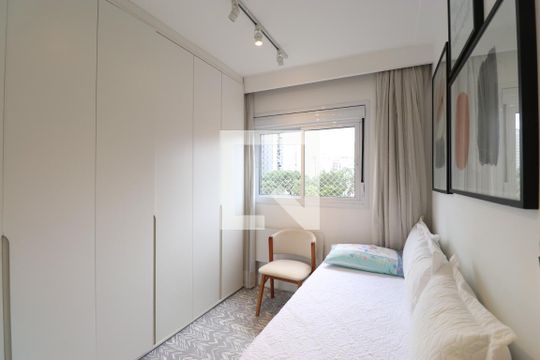 Comprar apartamento mobiliado na Pompeia com 2 quartos, varanda e pets permitidos. — Quarto 2
