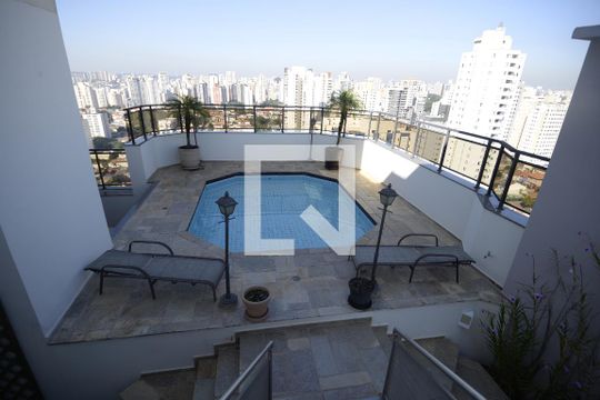 Apartamento com 5 quartos e academia no condomínio, ideal para comprar. — Área Externa