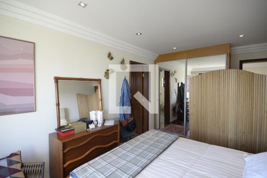 Apartamento com 5 quartos e academia no condomínio, ideal para comprar. — Quarto 